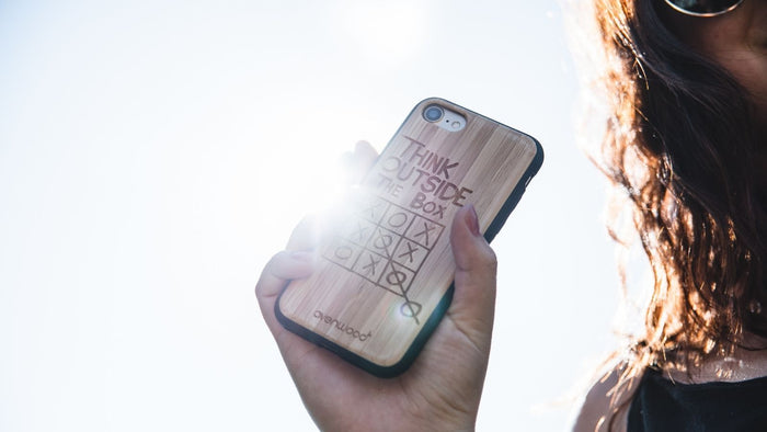 iPhone SE Hülle aus Holz