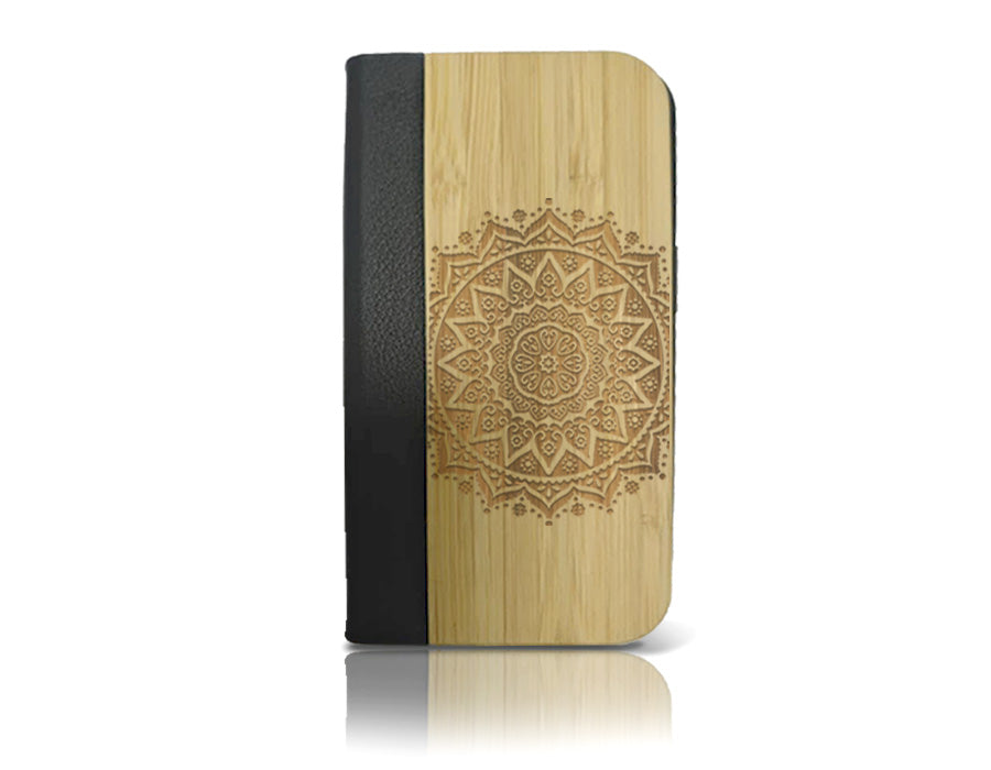 MANDALA iPhone 17 Flipcase