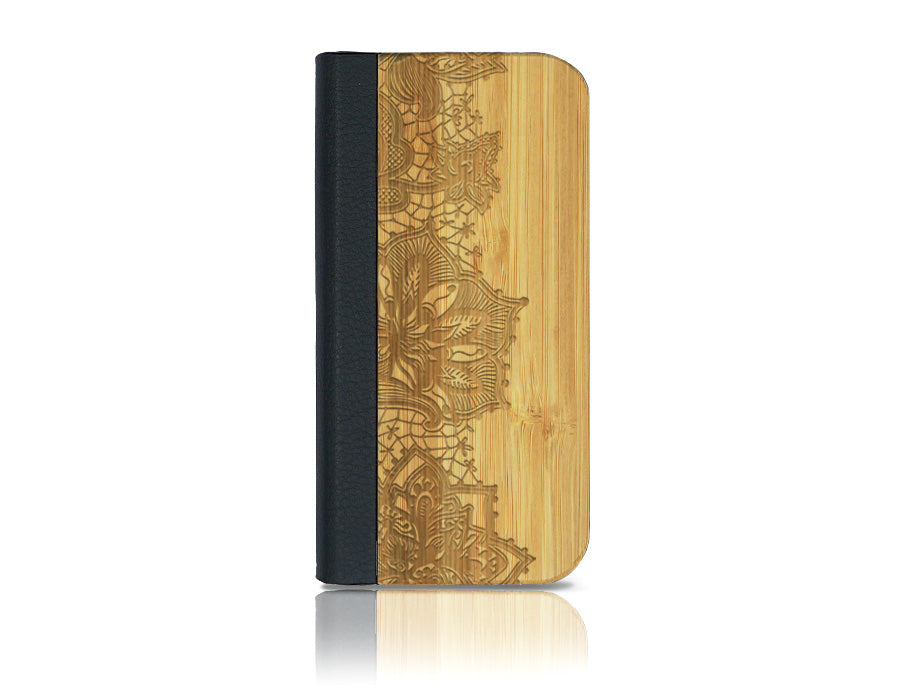 Verschnörkelte Blumen iPhone 13 Mini Klappcase