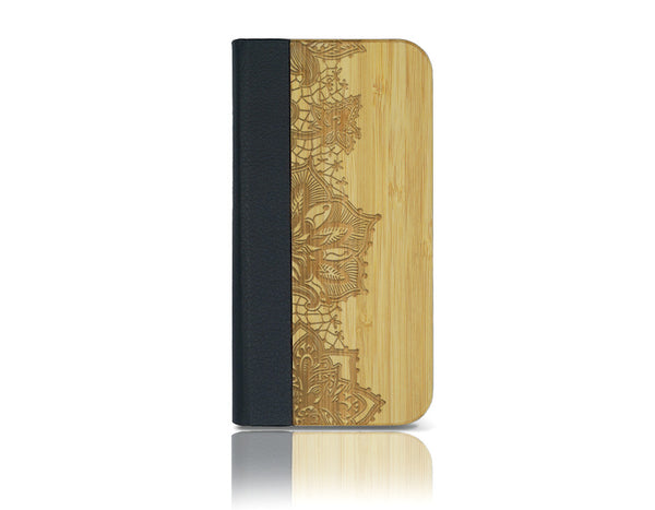 Verschnörkelte Blumen iPhone 13 Pro Max Klappcase
