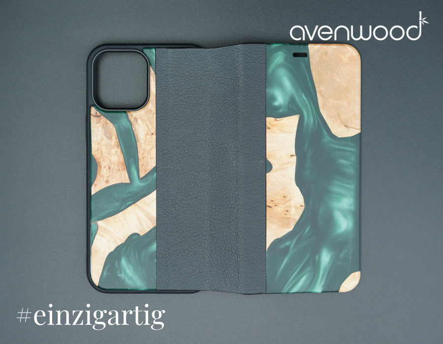iPhone 12 Pro Max PORTO COLLECTION FLIPCASE 6642 Grün