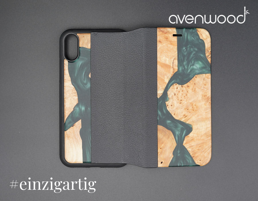 iPhone XR PORTO COLLECTION FLIPCASE 9048 Grün