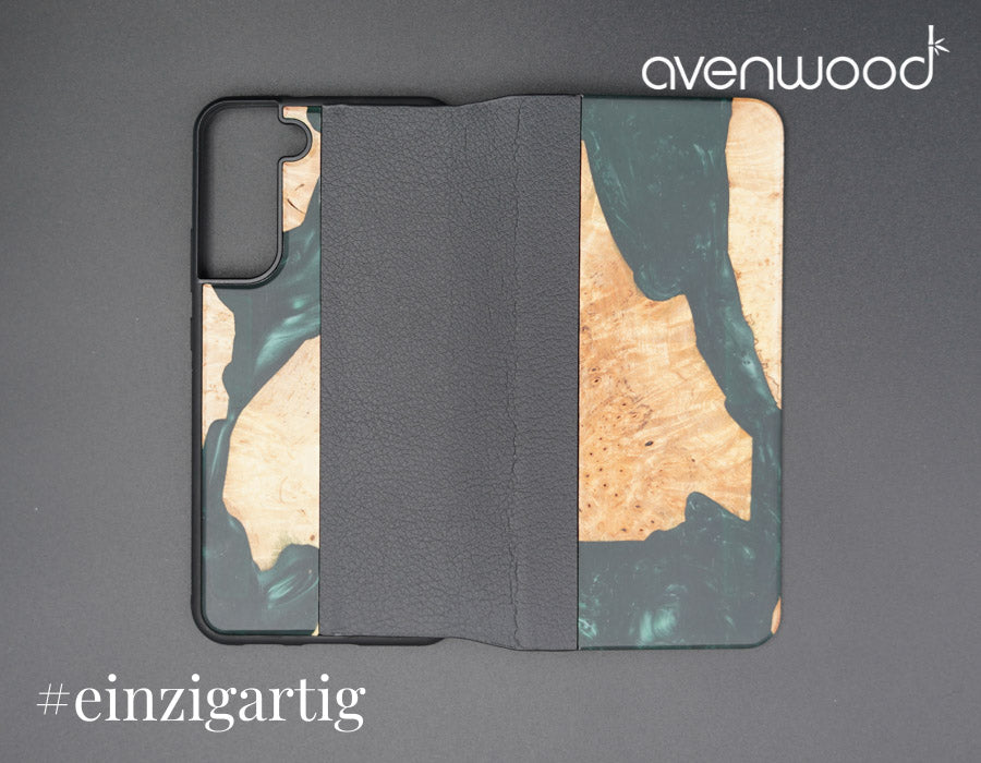Samsung Galaxy S22 Plus PORTO COLLECTION FLIPCASE 9441 Grün