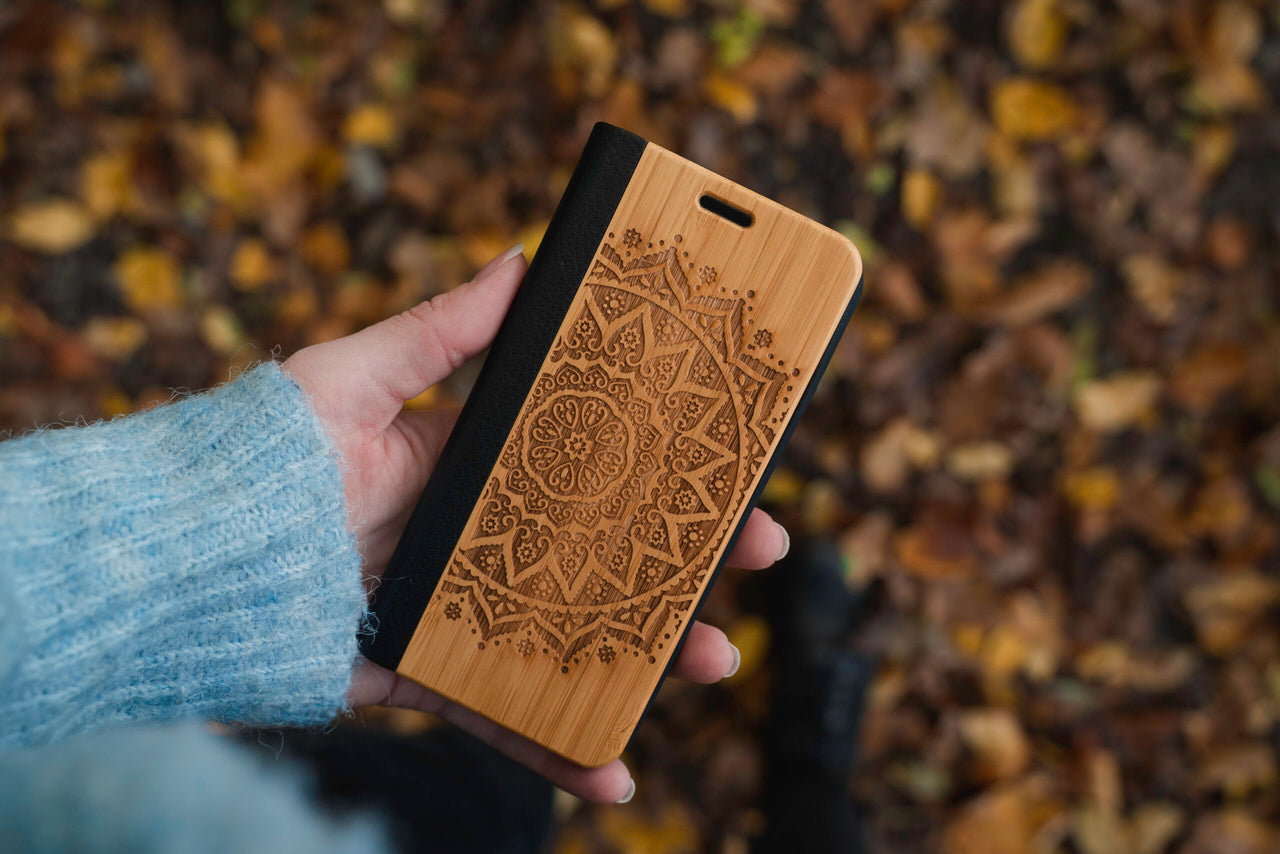 MANDALA iPhone 11 Pro Max Flipcase