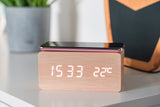 Bambus Wecker mit Qi Charging
