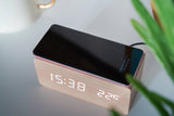 Bambus Wecker mit Qi Charging