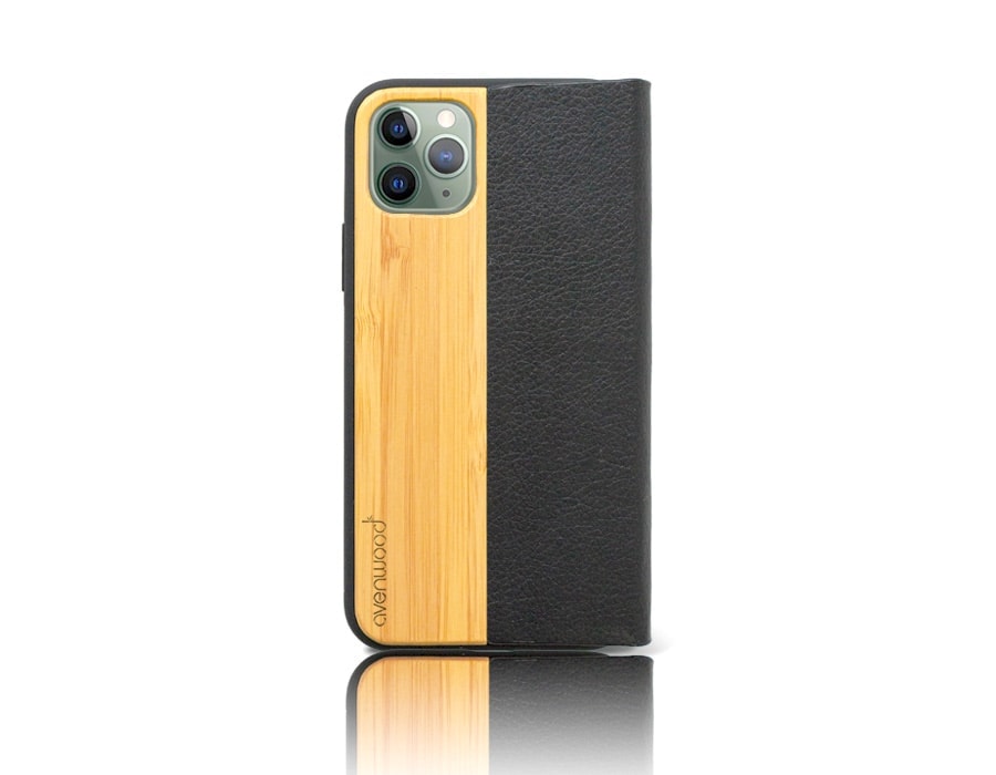 WORLD iPhone 11 Pro Flipcase